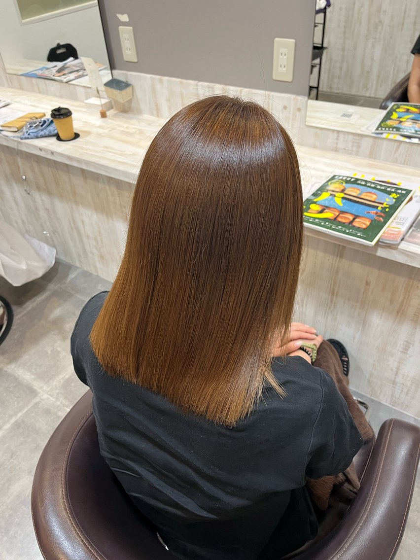 ミディアム カラー パーマ 湯浅 風希のヘアスタイル