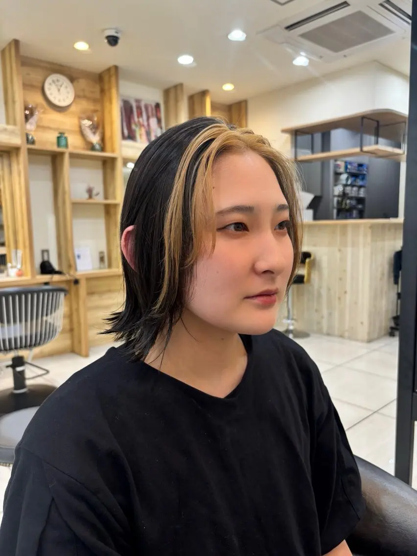 ミディアム カラー ミストバング ブリーチ デザインカラー  フェイスフレーミング かきあげバング ヘアカラー 田野倉NEXT店 美髪ニストのヘアスタイル