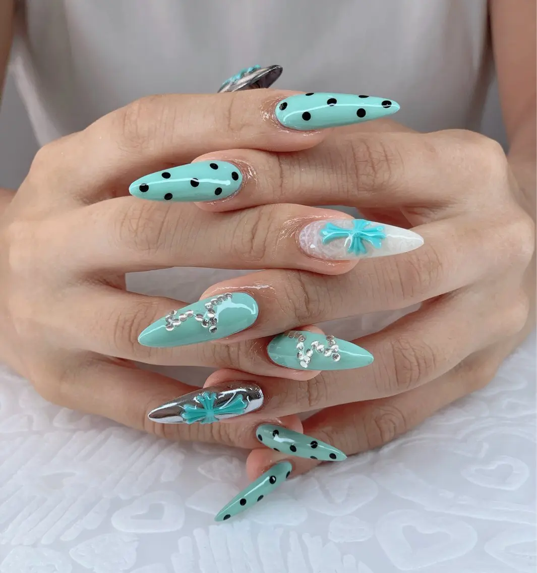 ネイル ジェルネイル 韓国ネイル ニュアンスネイル パラジェル ワンホンネイル Kaori Nailのネイルデザイン