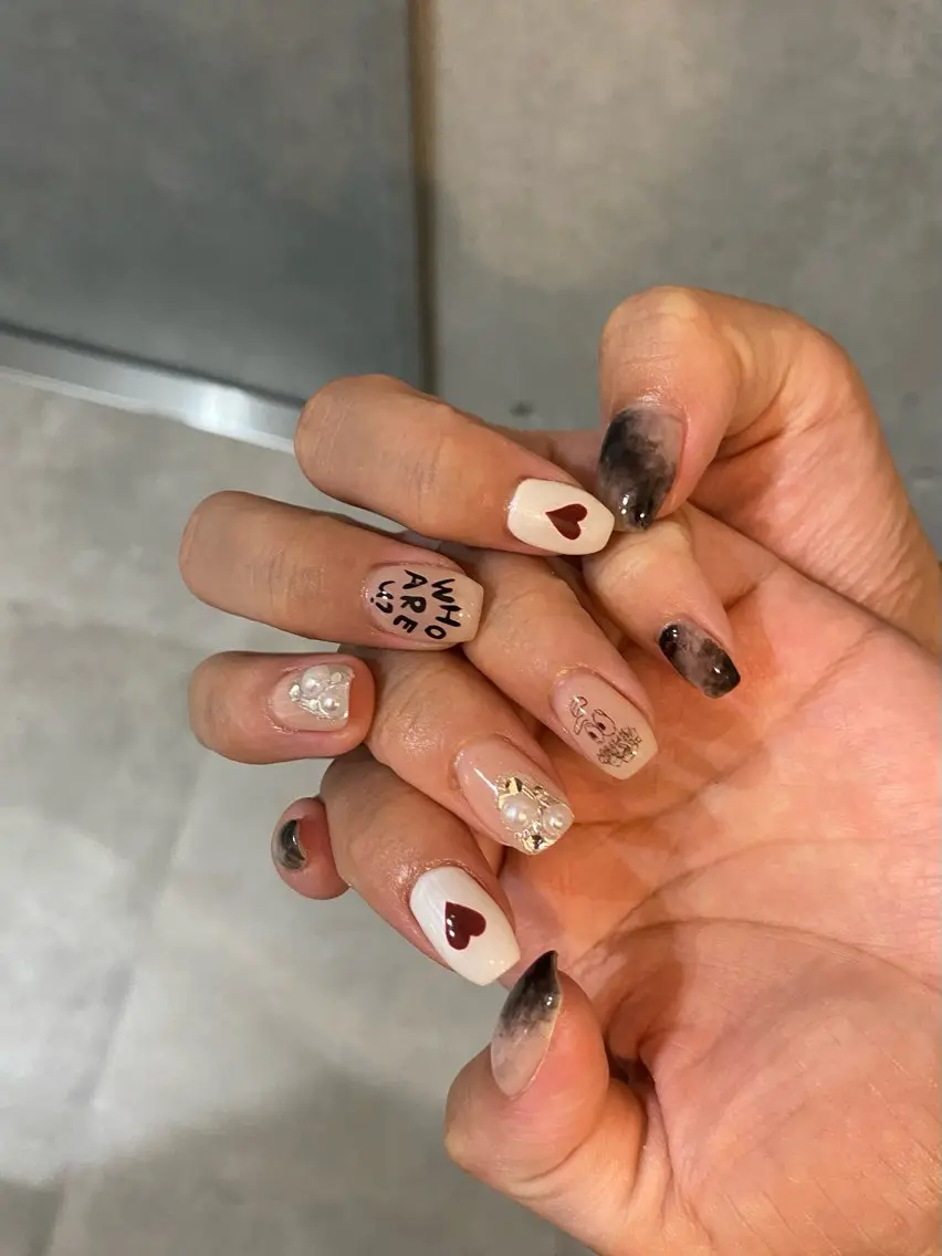 ネイル ハンドネイル 🎀FLORANZ 🎀MIKAのネイルデザイン