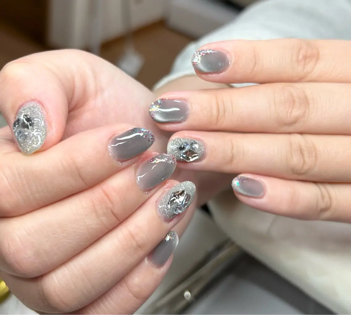 ネイル マグネットネイル シルバー ストーンネイル Nail Room.Dooのネイルデザイン