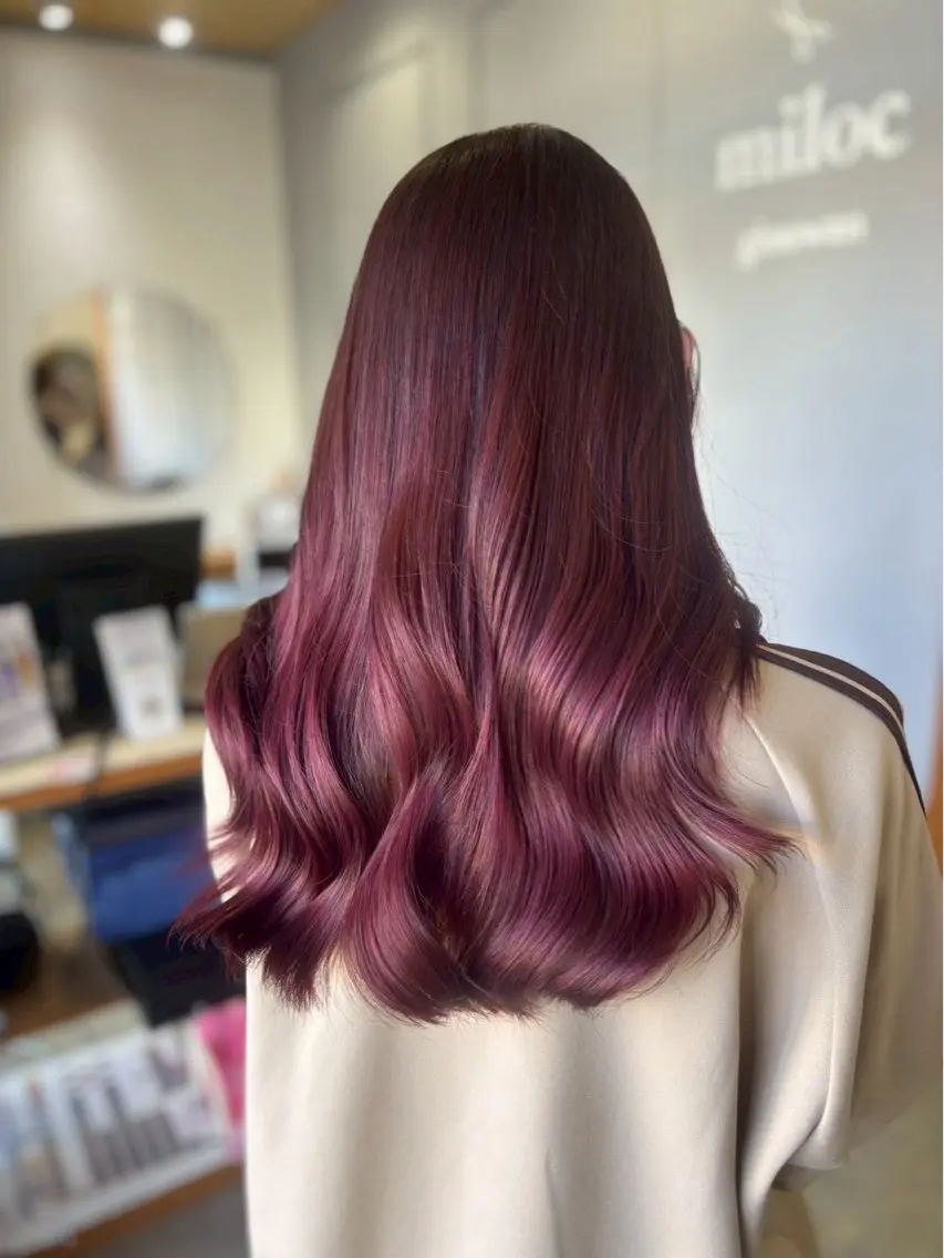 ロング 高良 丹奈のヘアスタイル