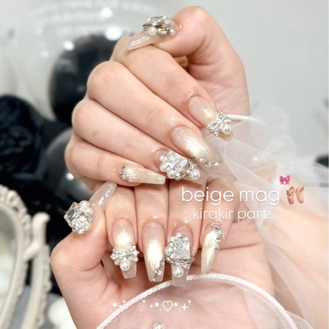 ネイル フットネイル ガーリー 氷ネイル・うるうるネイル キラキラネイル 韓国ネイル ハンドネイル Blanche Ayaのネイルデザイン
