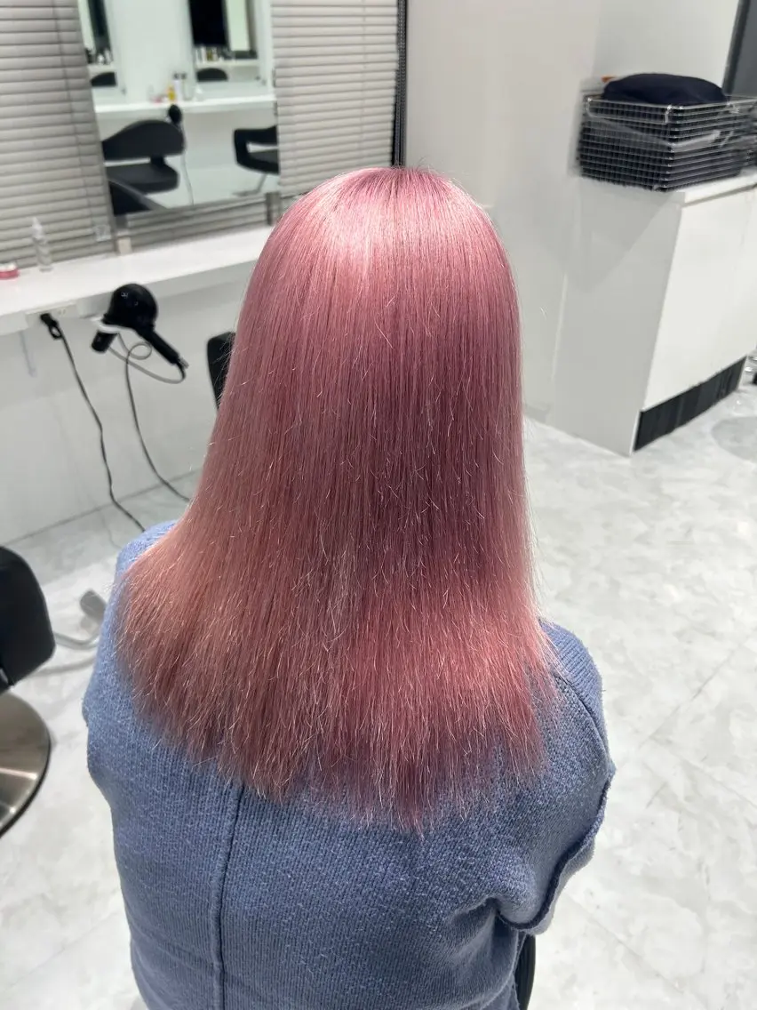 ミディアム 暖色系ハイトーン♡ mioriのヘアスタイル