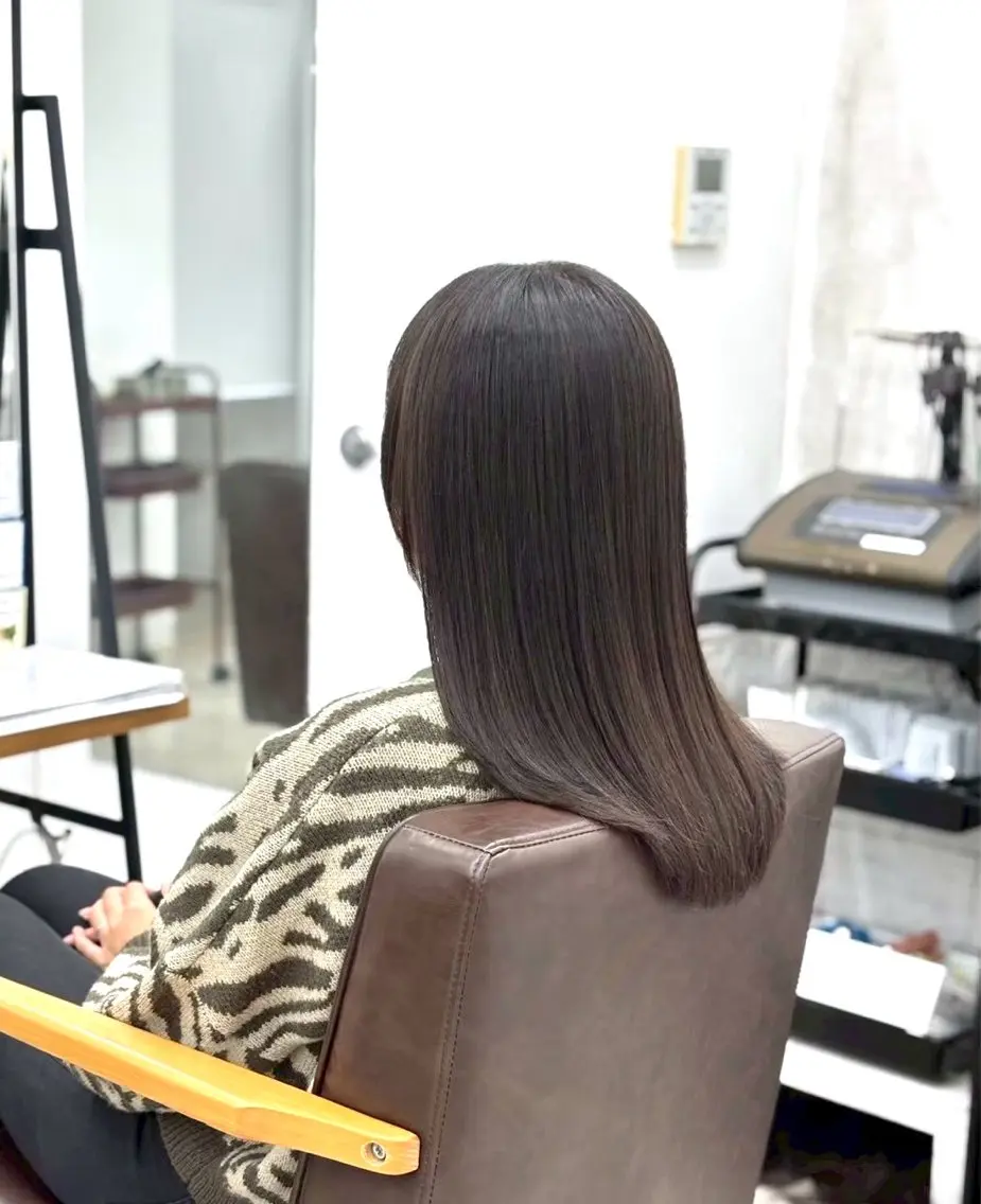 セミロング ヘアカラー ✨ハイライト特化 小澤✨のヘアスタイル