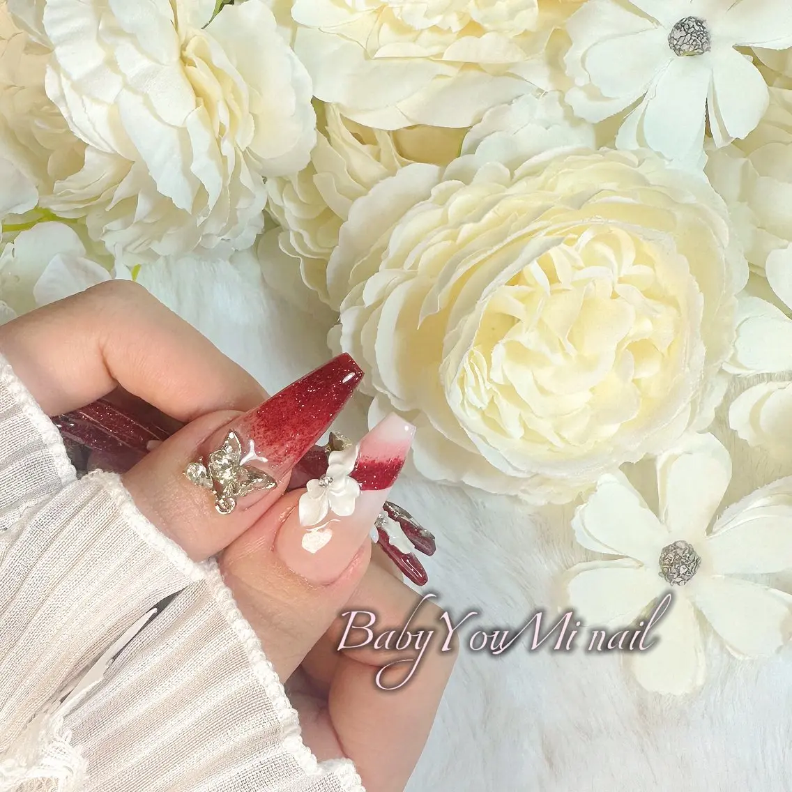 ネイル オーロラネイル 成人式 フットネイル フレンチネイル ジェルネイル ハンドネイル BabyYouMi nailのネイルデザイン