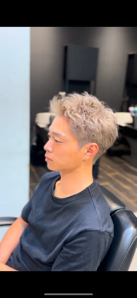 ショート 津田 陽向のヘアスタイル