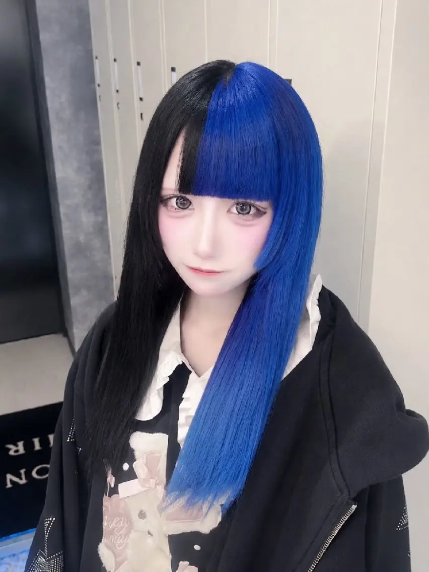 カラー ロング ヘアカラー トリートメント ヘアセット 地雷系🎀ハイトーン 💙荒川結星のヘアスタイル