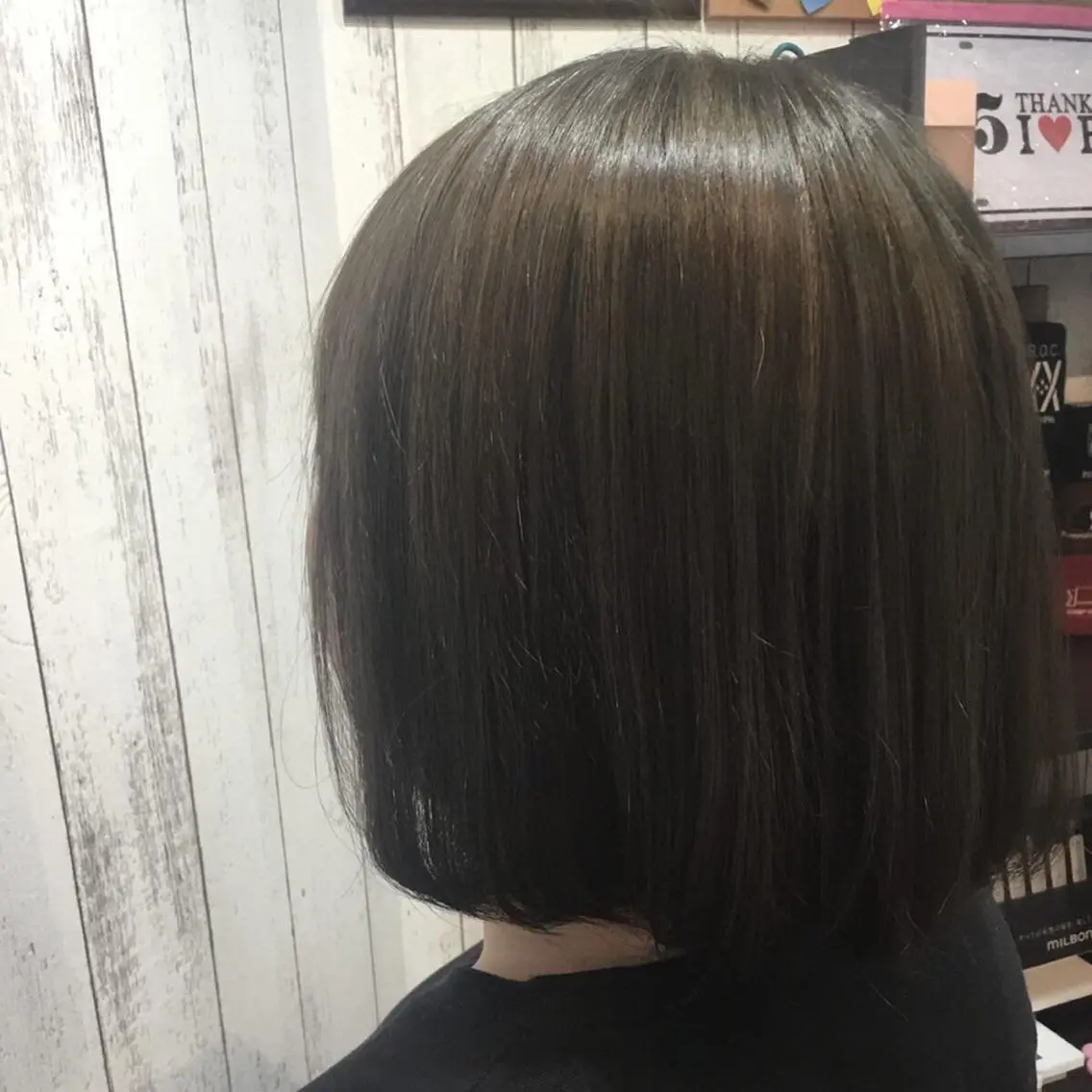 ショート カラー 金崎 新吾のヘアスタイル
