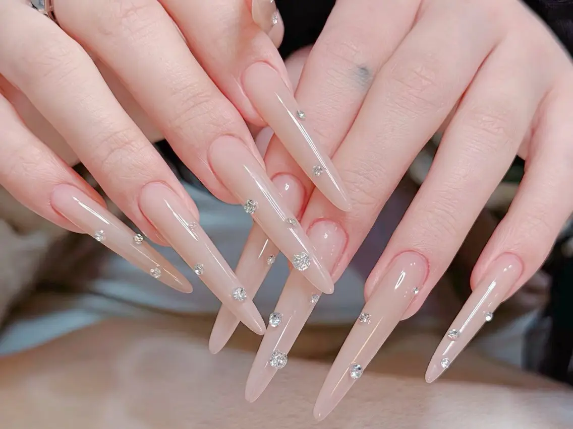 メンズ ネイル メンズ韓国風 アートネイル オーロラネイル チークネイル 長さ出し NEW NAIL 池袋のネイルデザイン