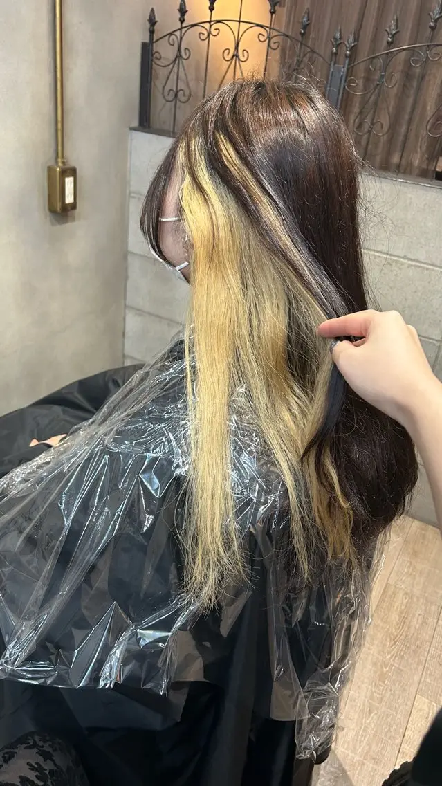 ロング ヘアカラー Azumi/髪質改善 /ハイトーン/ボブのヘアスタイル