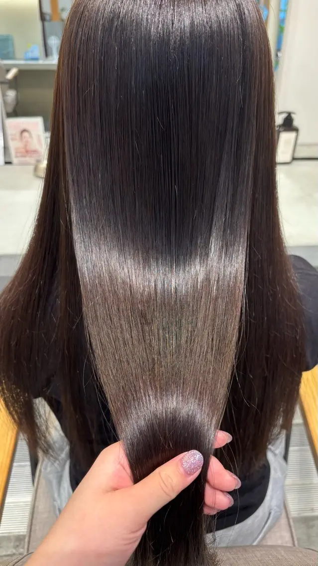 ロング ヘアカラー TEMIL HAIR 彩香のヘアスタイル