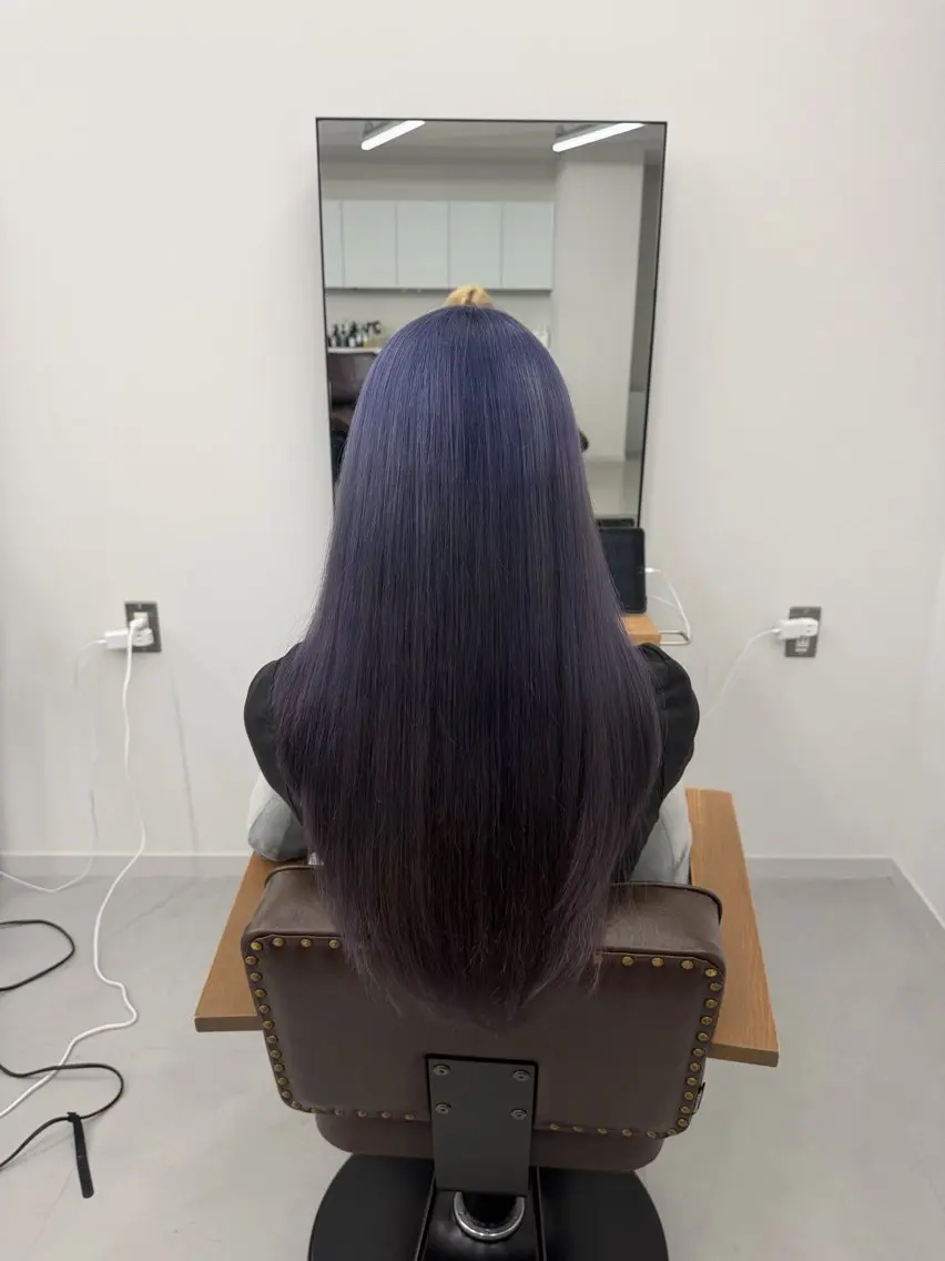 カラー ブリーチ ラベンダーカラー 縮毛矯正 ヘアカラー 白鳥 リキのヘアスタイル