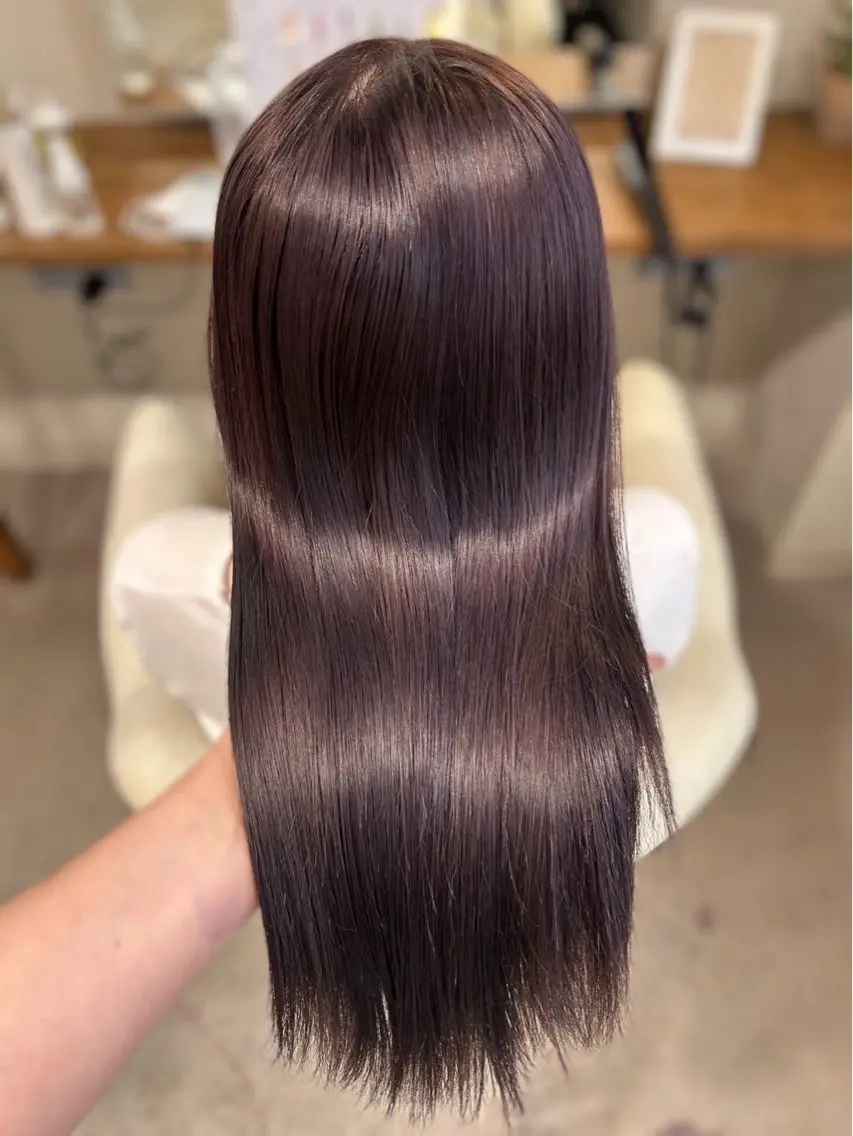 ロング ヘアカラー トリートメント 中岡 心音のヘアスタイル