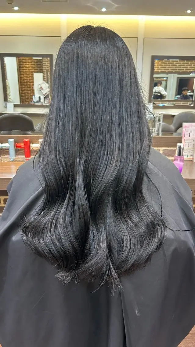 ロング ボブ 顔周りカット 髪質改善 韓国風ヘア レイヤーカット ヘアカラー まつげ/ヘア AYAKA🌙のマツエク・マツパデザイン
