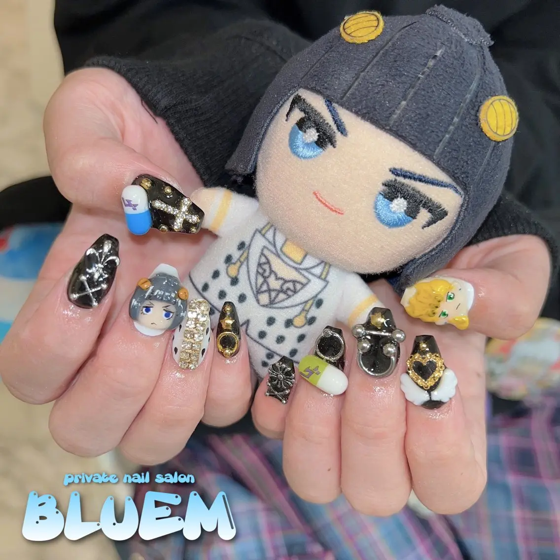 ネイル ハンドネイル BLUEM なな🐶のネイルデザイン