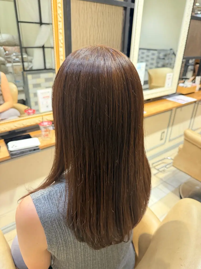ミディアム カラー カット ヘアカラー 友成星来☆ レイヤー/髪質改善のヘアスタイル