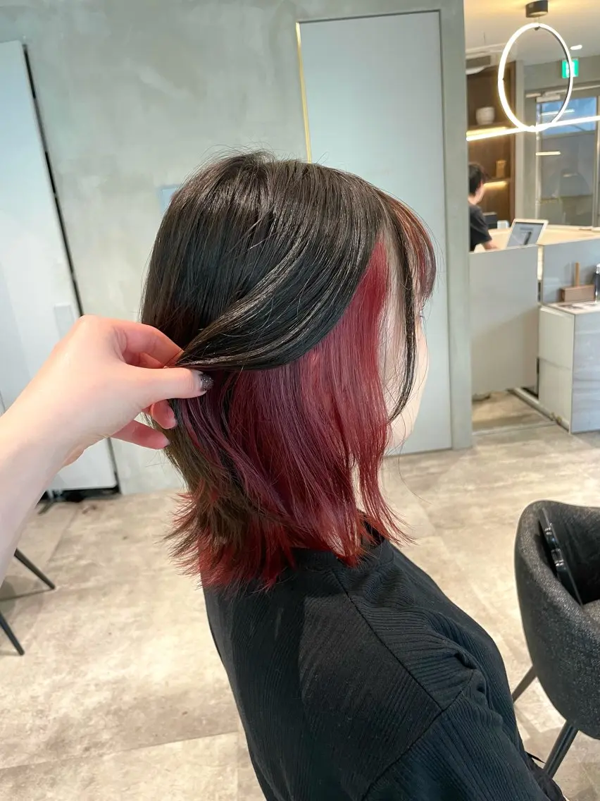 【カット➕インナーカラー✂️】の写真