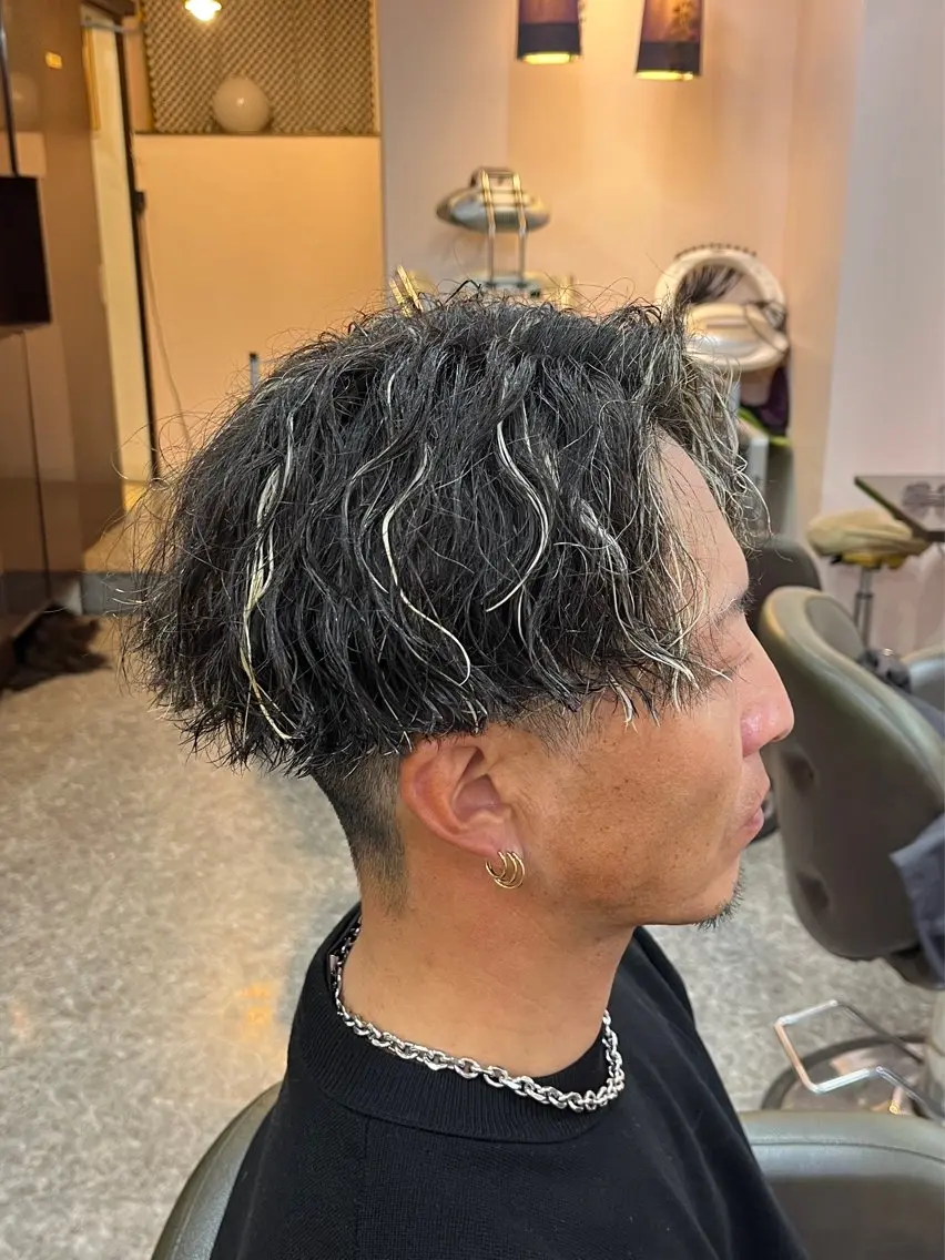 ミディアム パーマ 🌈予約の98%パ ーマ⭕️🌈福本のヘアスタイル