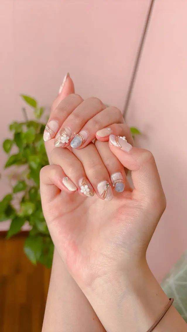 ネイル ハンドネイル Elegance Nail本厚木店舗のネイルデザイン