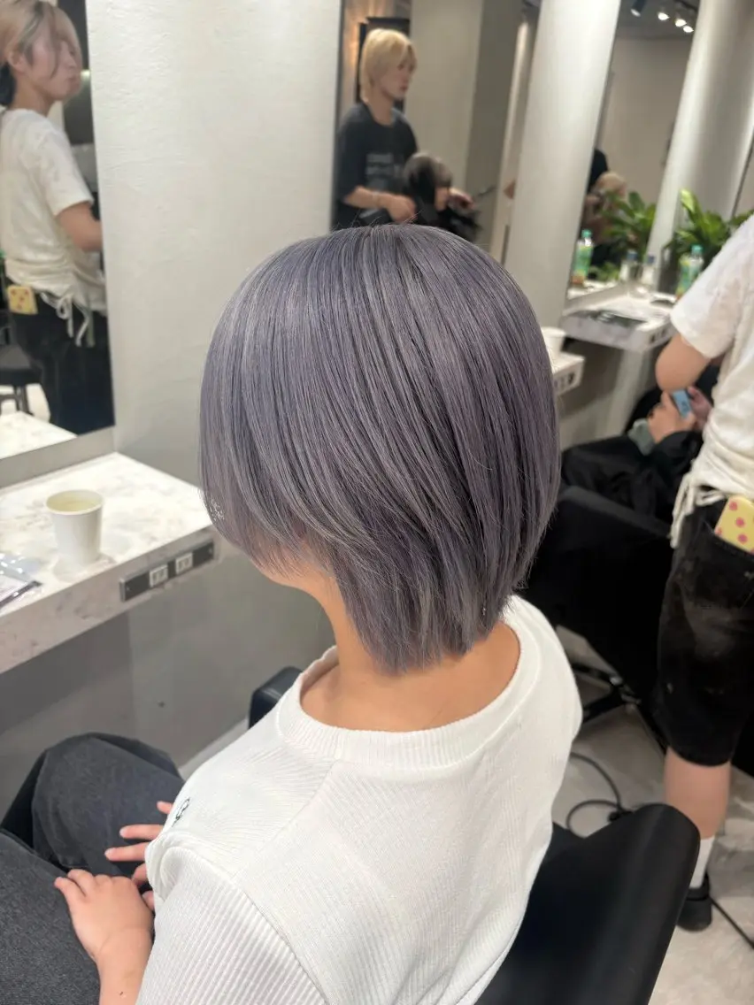 ショート カラー アッシュ シルバー シルバーアッシュ 似合わせカラー ayumi🐈⬛のヘアスタイル