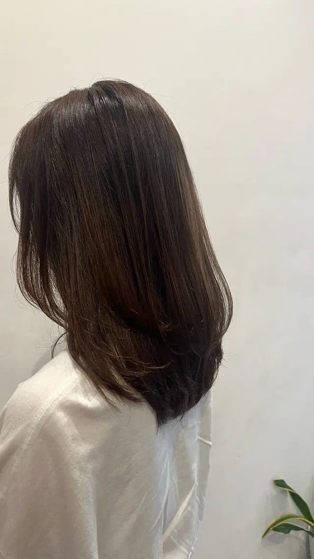 セミロング utsumi uran 吉祥寺のヘアスタイル