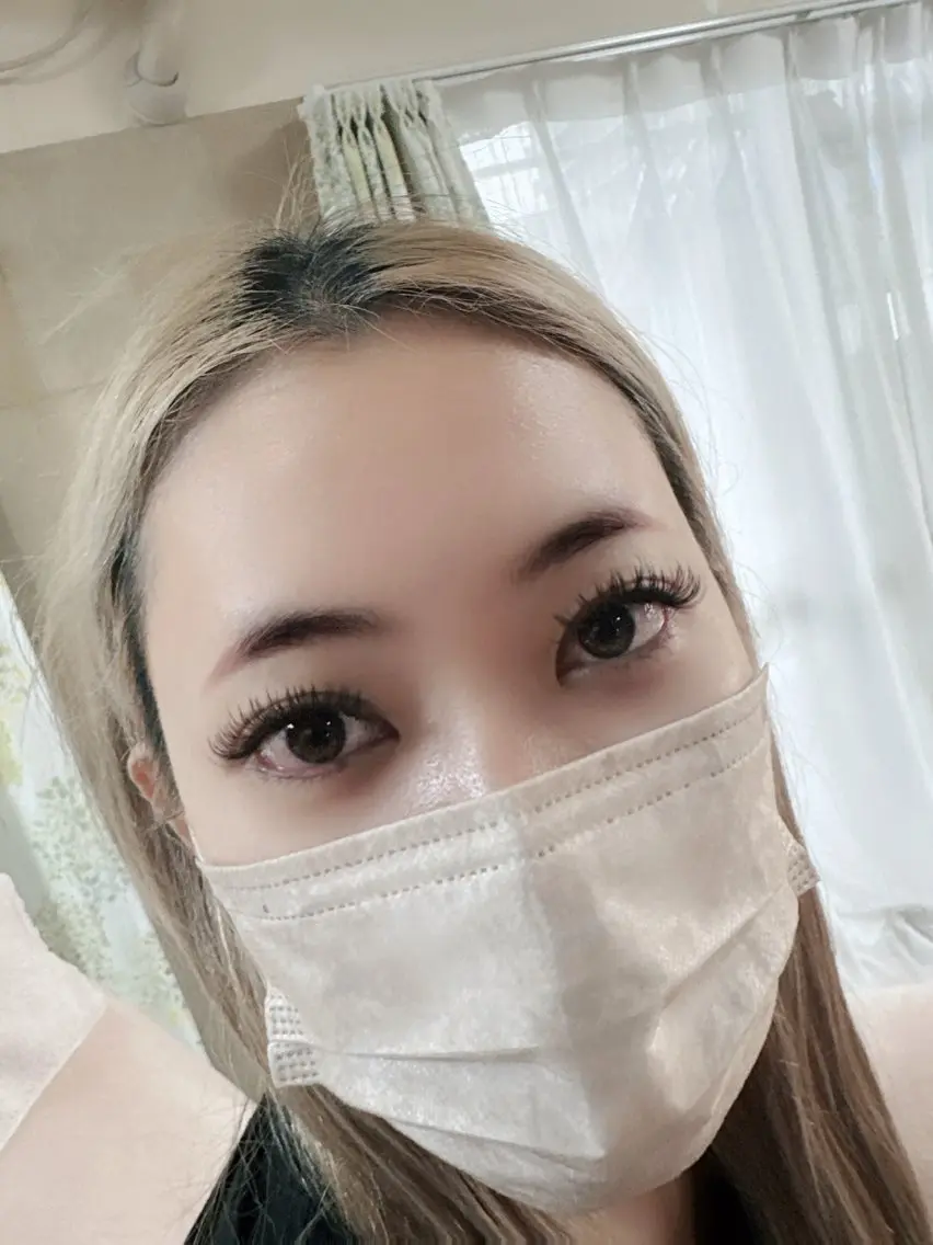 マツエク・マツパ フラットラッシュ 伊藤名紬 マツエク専門のマツエク・マツパデザイン