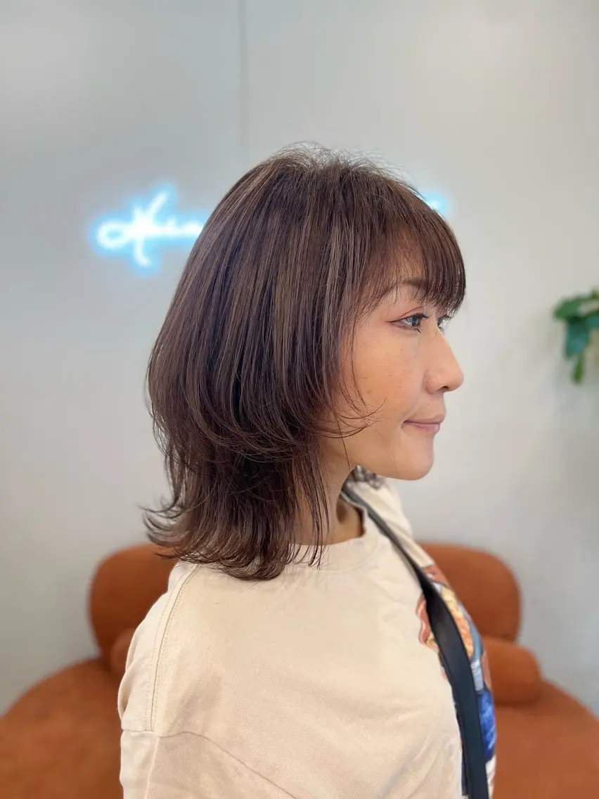 ミディアム カラー ハイライトカラー ラベンダーカラー ハイライト ウルフカット HairModeKT 中原のヘアスタイル