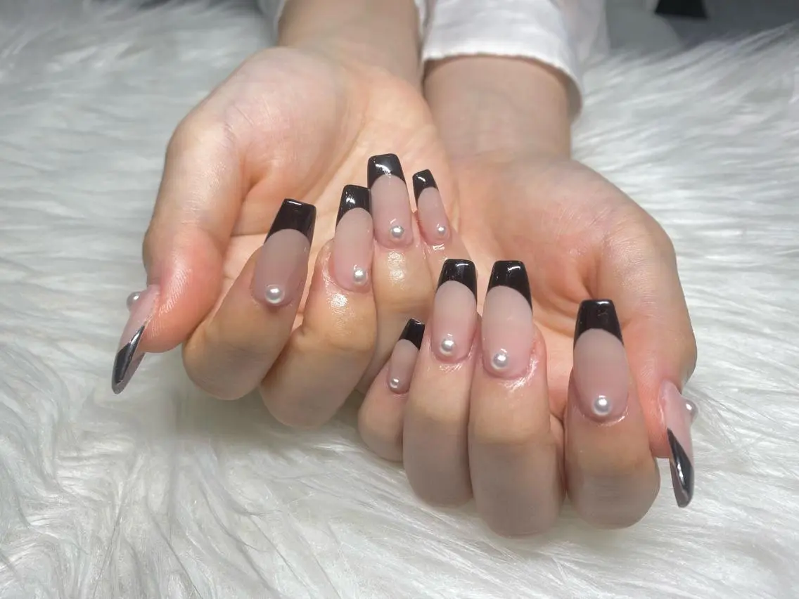 ネイル ハンドネイル Miki 本町駅｜💅‎🤍のネイルデザイン