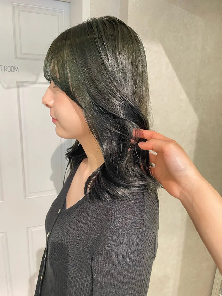 ミディアム カラー ヘアカラー ナチュラル透明感🌱 小山美樹子のヘアスタイル