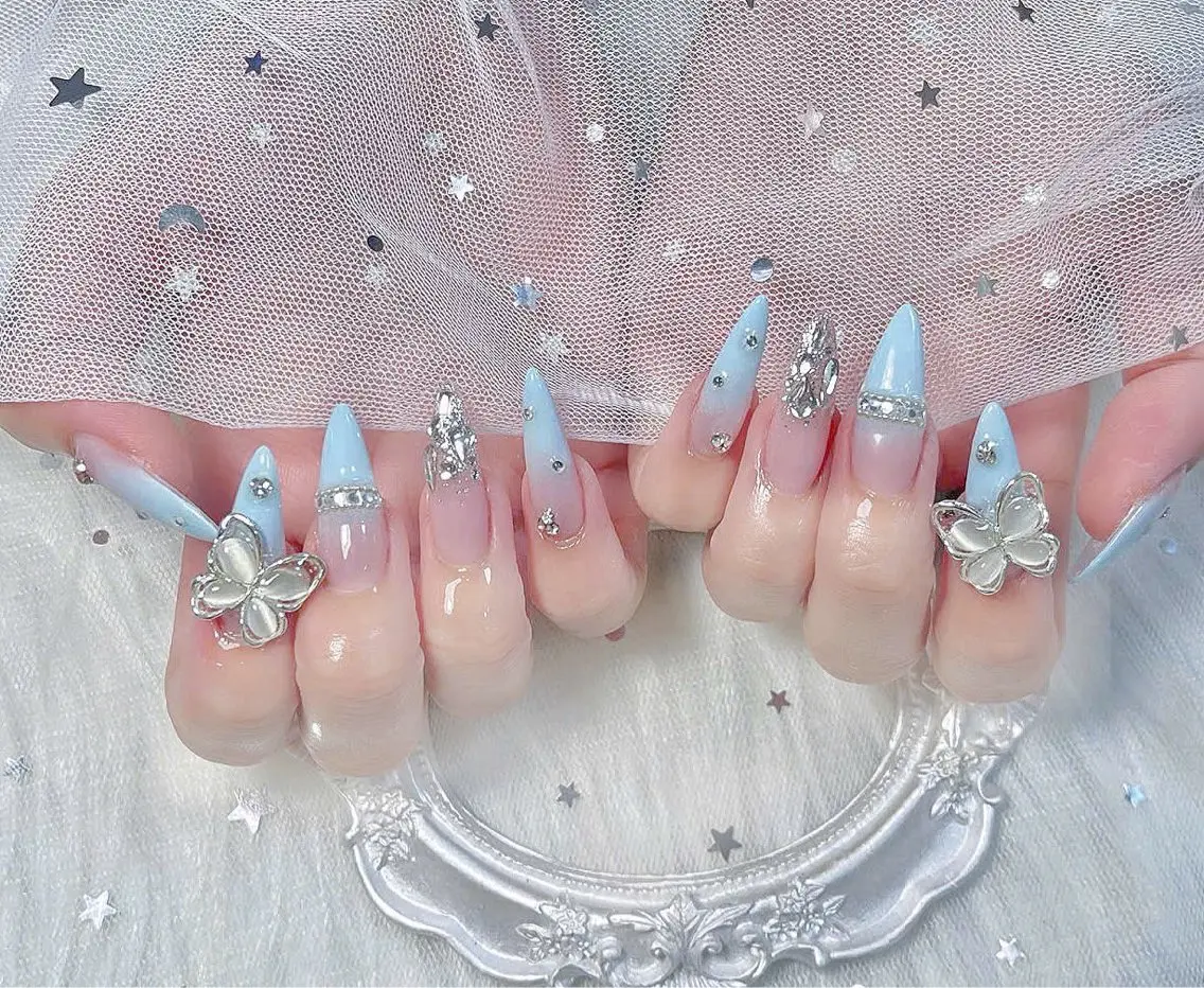 ネイル チークネイル ドット 長さ出し フットネイル フレンチネイル ハンドネイル Hana Nail Salonのネイルデザイン
