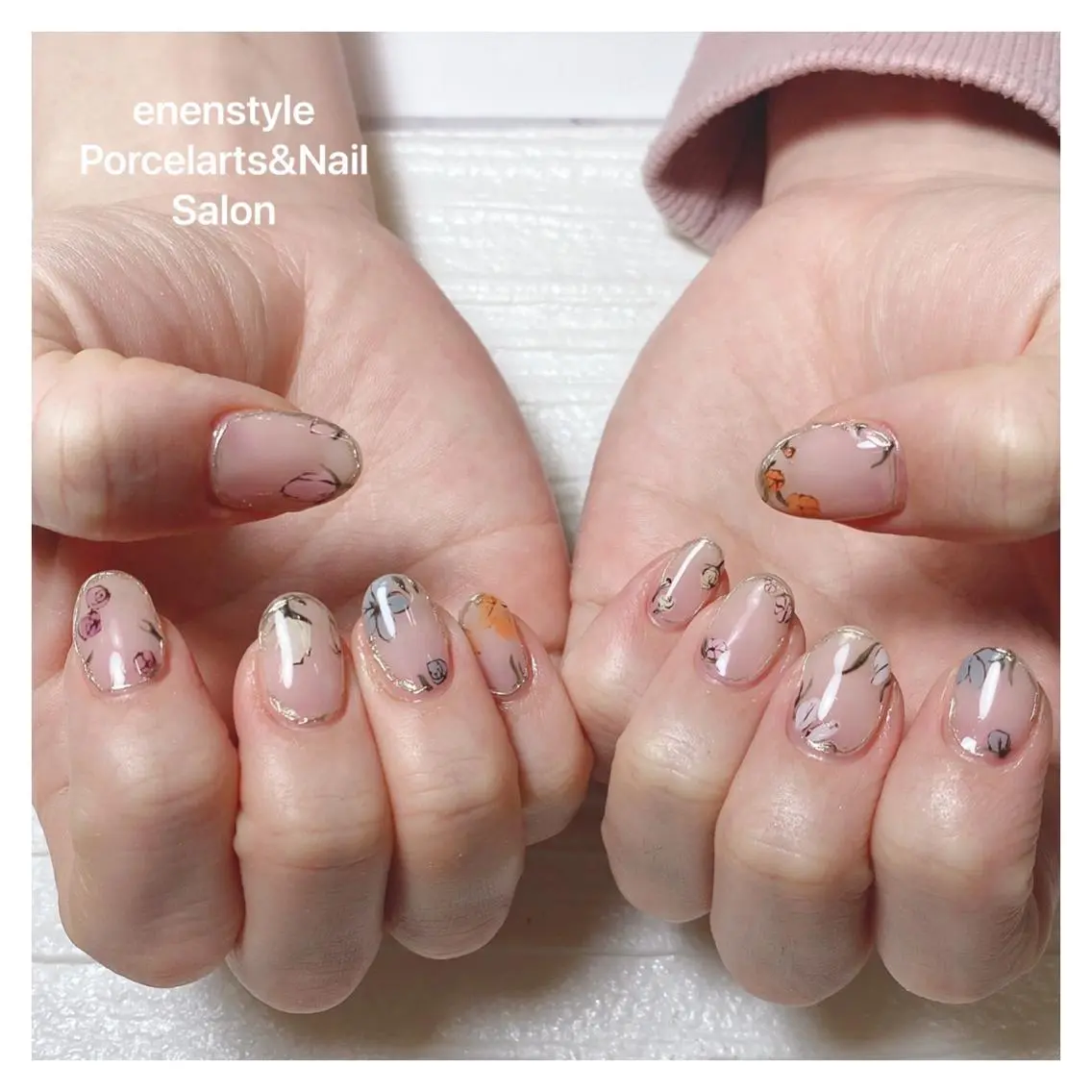 ミディアム ネイル 🐾enen style 🐾のネイルデザイン