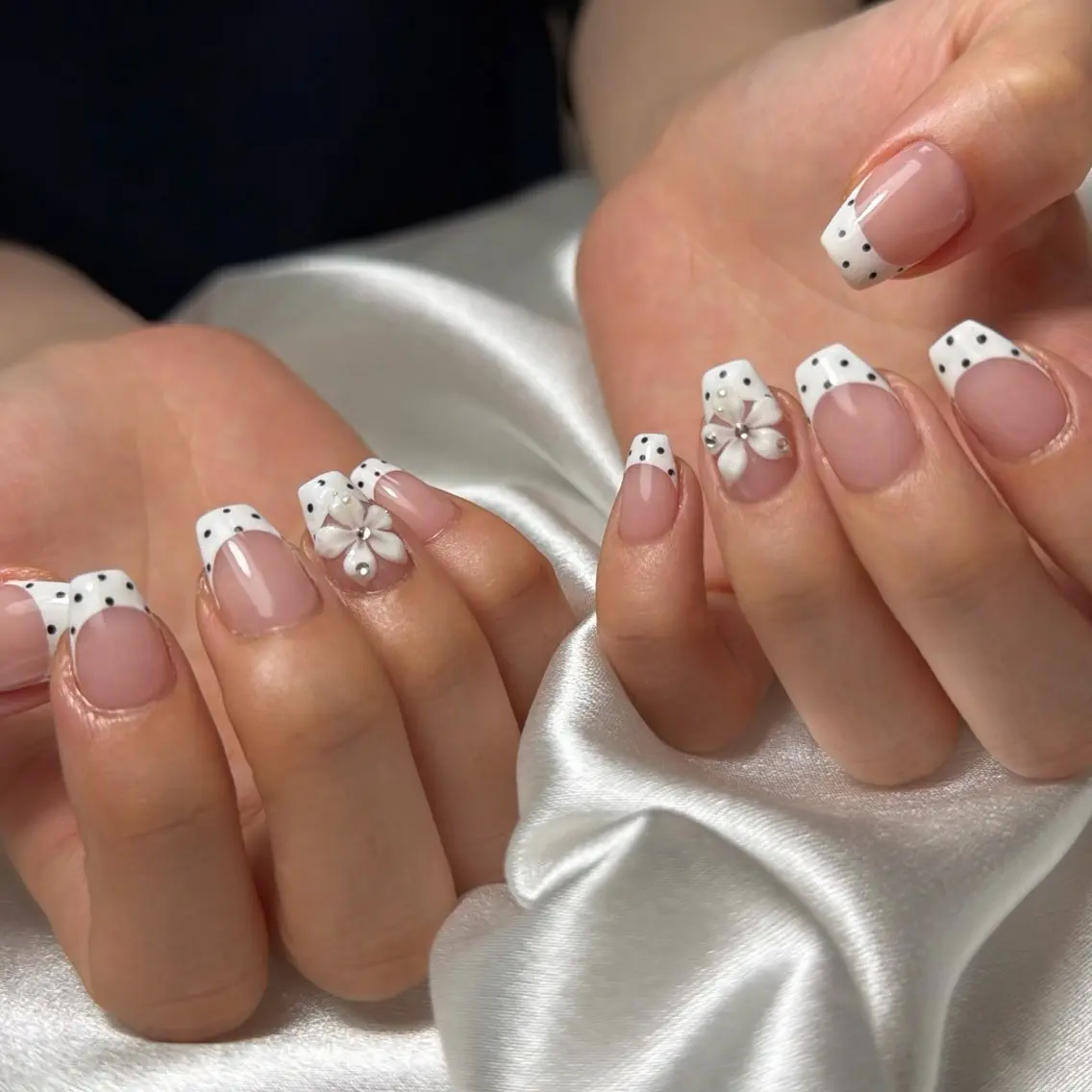 ネイル アートネイル フラワーネイル ハンドネイル nail by naduのネイルデザイン