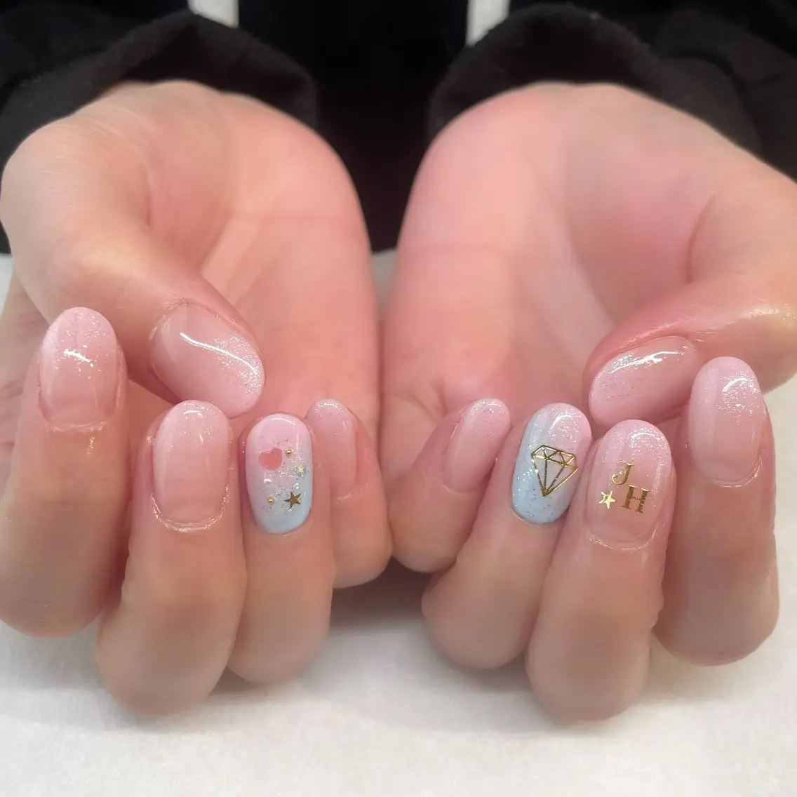 ネイル ハンドネイル 💎🐰 saki. m 🐰💎のネイルデザイン