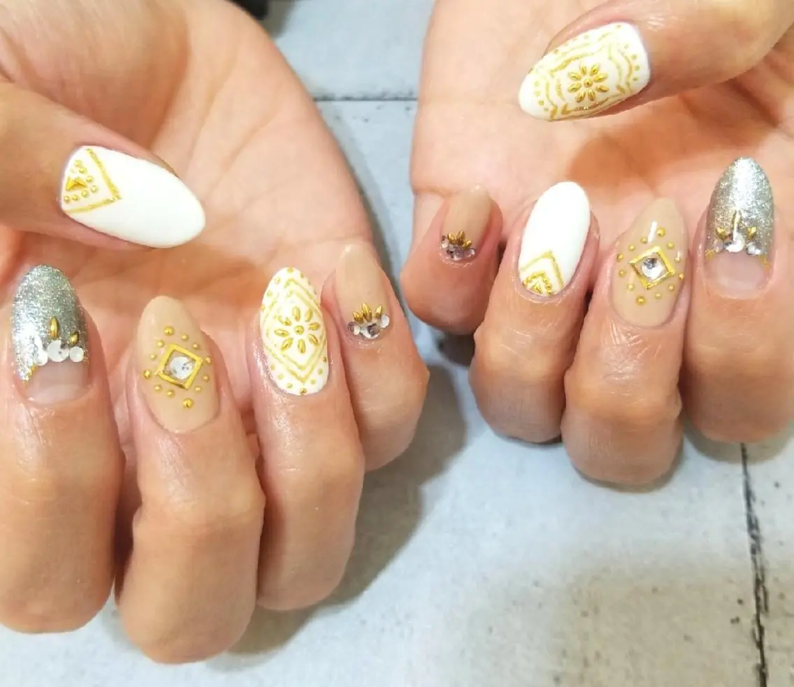 ネイル アートネイル nijiiro🌈 サトウのネイルデザイン