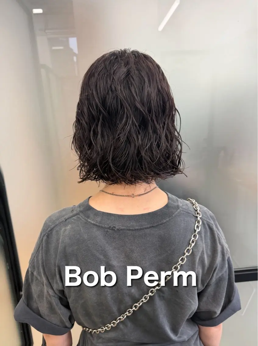 ショート パーマ ボブレイヤー ボブ レイヤーカット カット パーマ ラフなパーマ\暗髪 石川雄麻のヘアスタイル