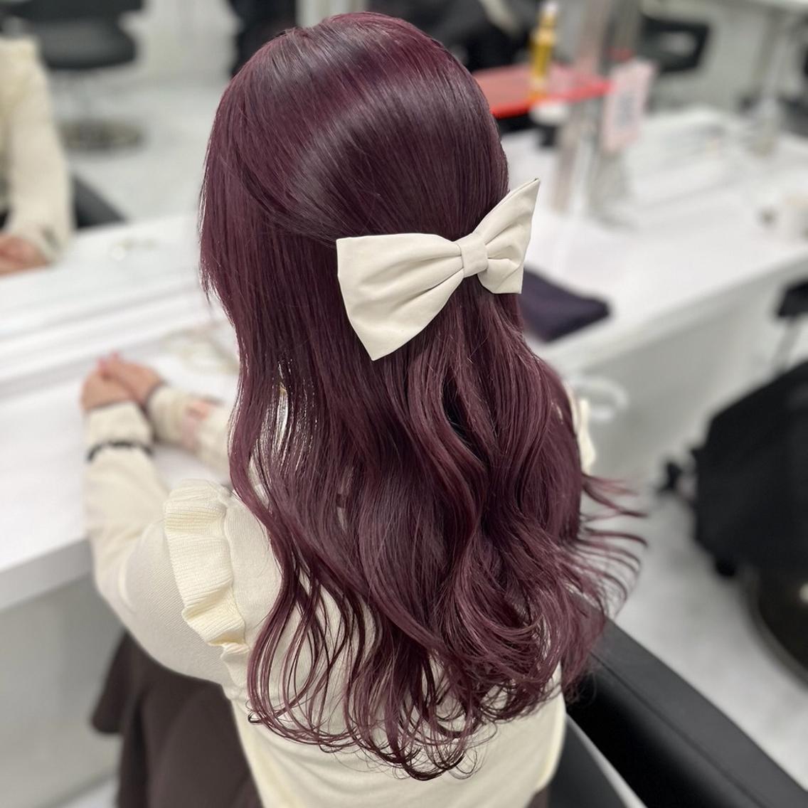 カラー 韓国ガーリー🩶🎀 ブリーチあり/なしのヘアスタイル