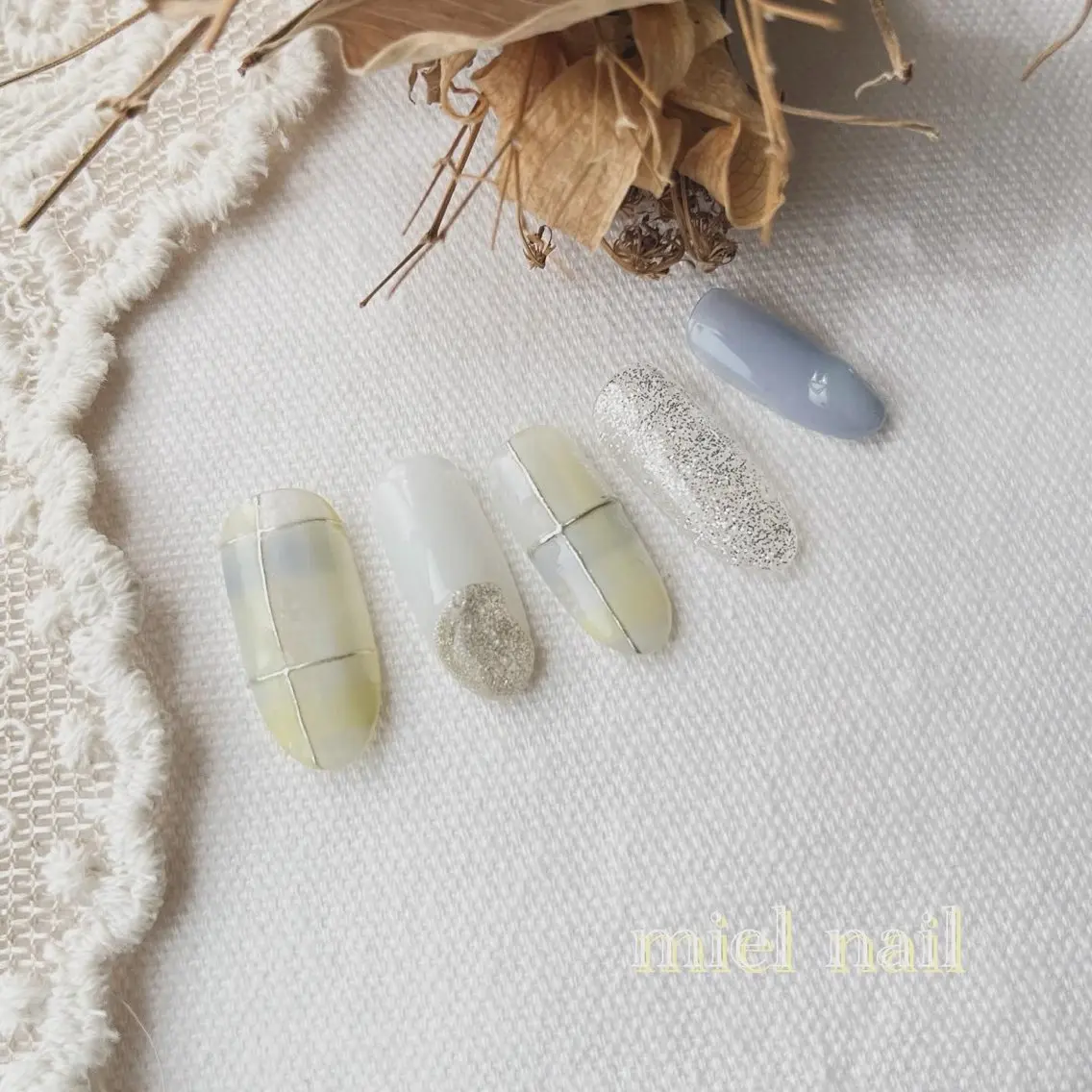 ネイル キラキラネイル マグネットネイル 春ネイル ハンドネイル miel nailのネイルデザイン