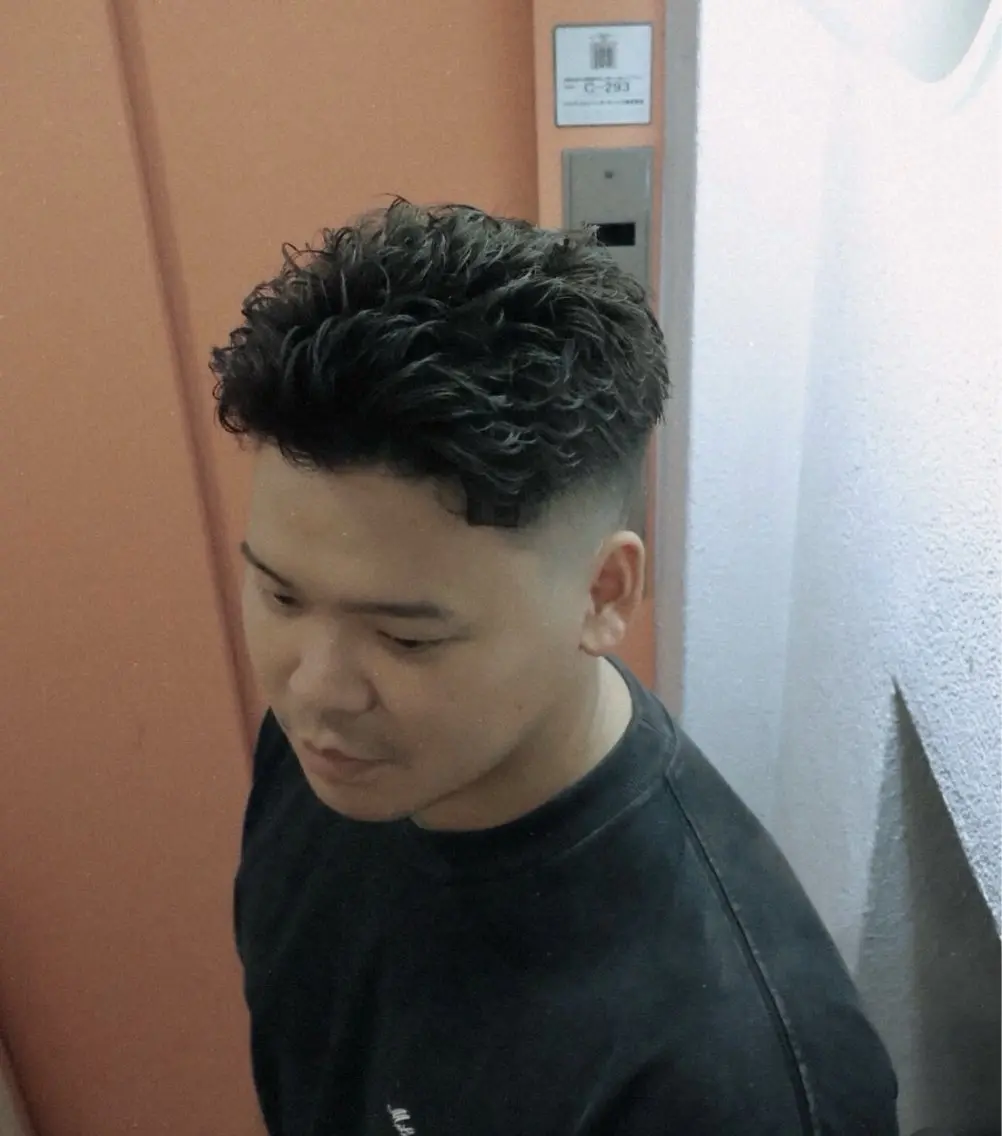 ミディアム 堀田 海月のヘアスタイル