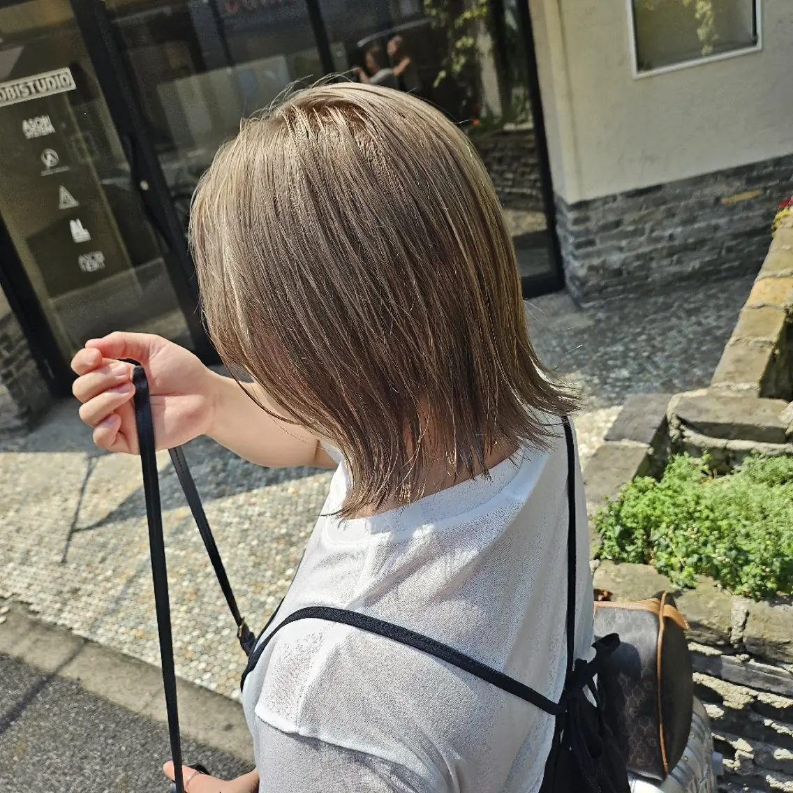ミディアム カラー グレージュ ミルクティーグレージュ ヘアカラー トリートメント あべかりん/原宿 /マツパ/ハイトーンのヘアスタイル