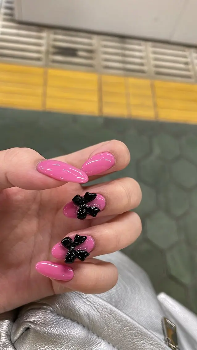 【hand】オフあり🩷ワンカラー+パーツ🌟の写真