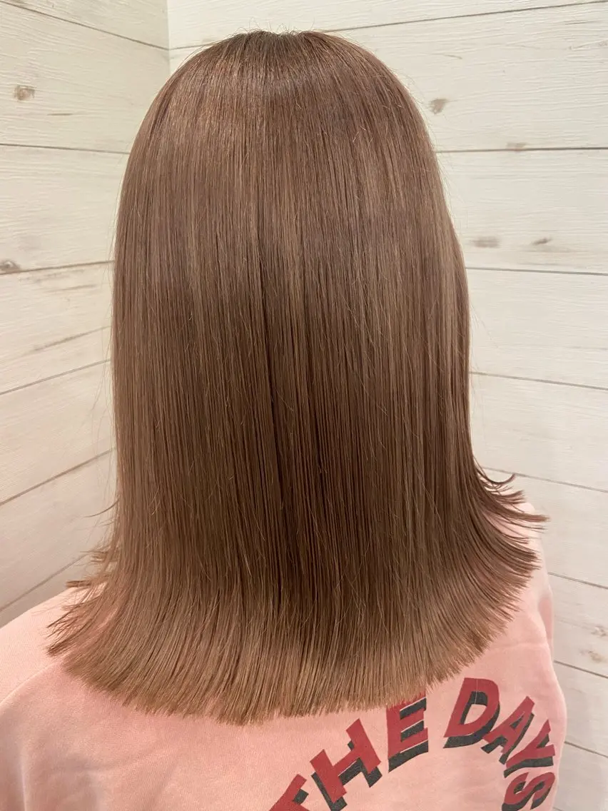 ミディアム カット ヘアカラー MELIA/佐藤 美歩のヘアスタイル