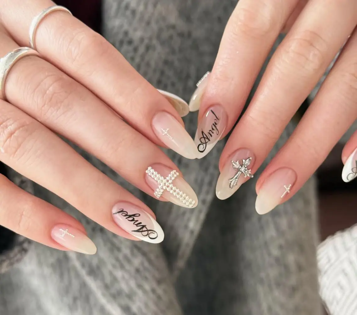 ネイル ハンドネイル 🎀 NaNa_nailのネイルデザイン