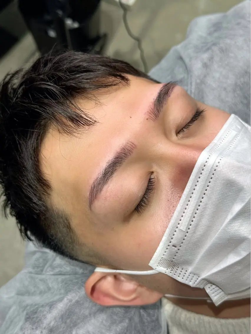 メンズ アイブロウ ワックス脱毛 étora新宿 まつげ/眉毛のマツエク・マツパデザイン