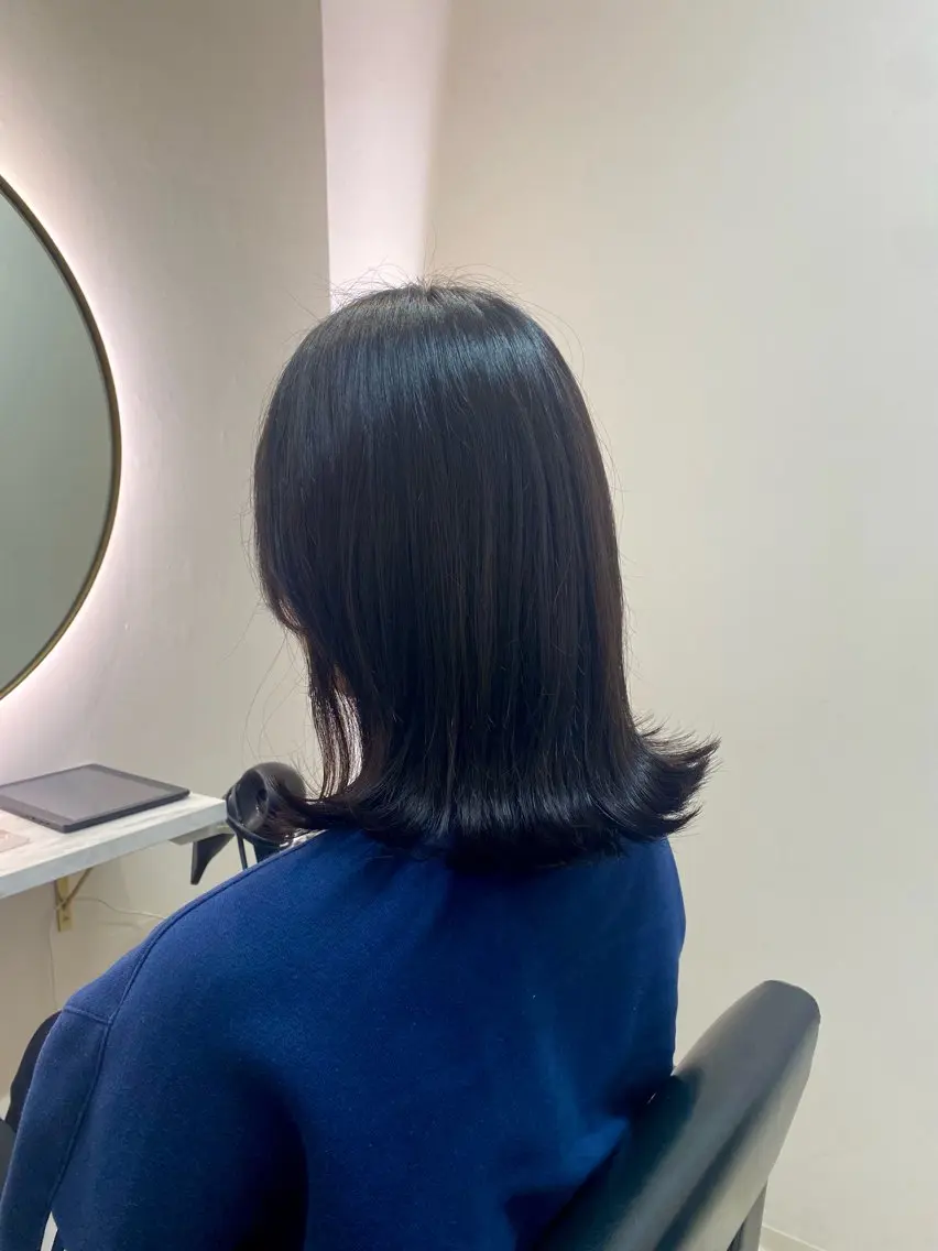 ミディアム カラー カット ヘアカラー 韓国🇰🇷艶髪 ケアカラーSHURIのヘアスタイル