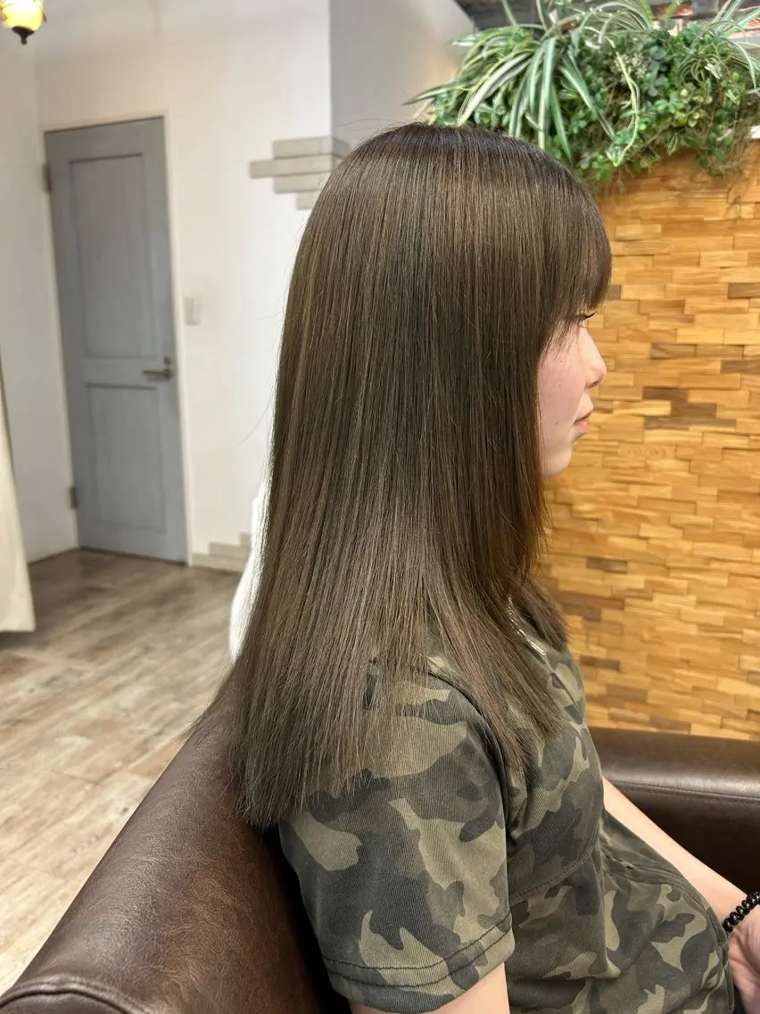 ロング ヘアカラー 清水 颯人のヘアスタイル