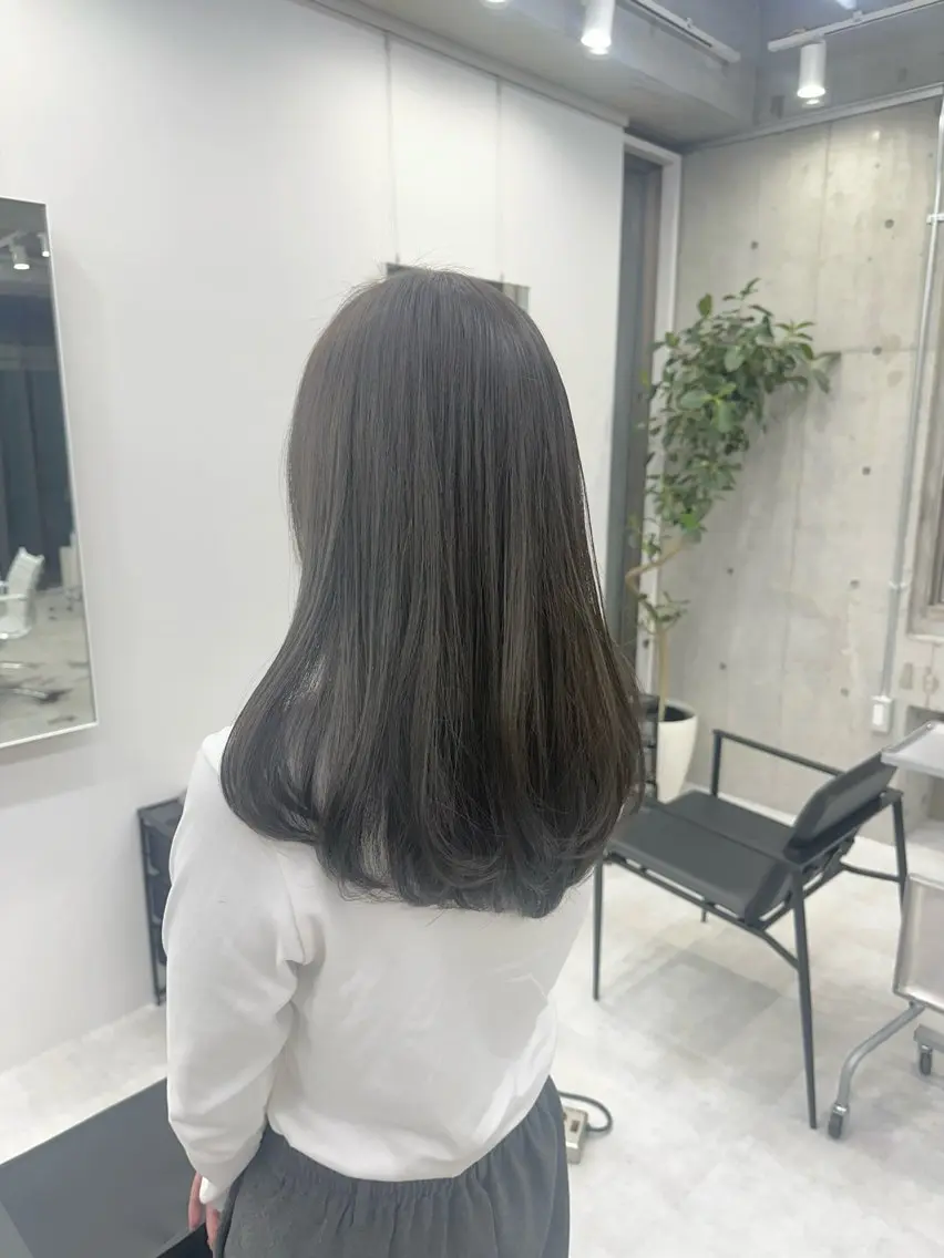 【新規No,1】カット＋透明感ケアカラー＋内部&外部補修トリートメント¥12,400の写真