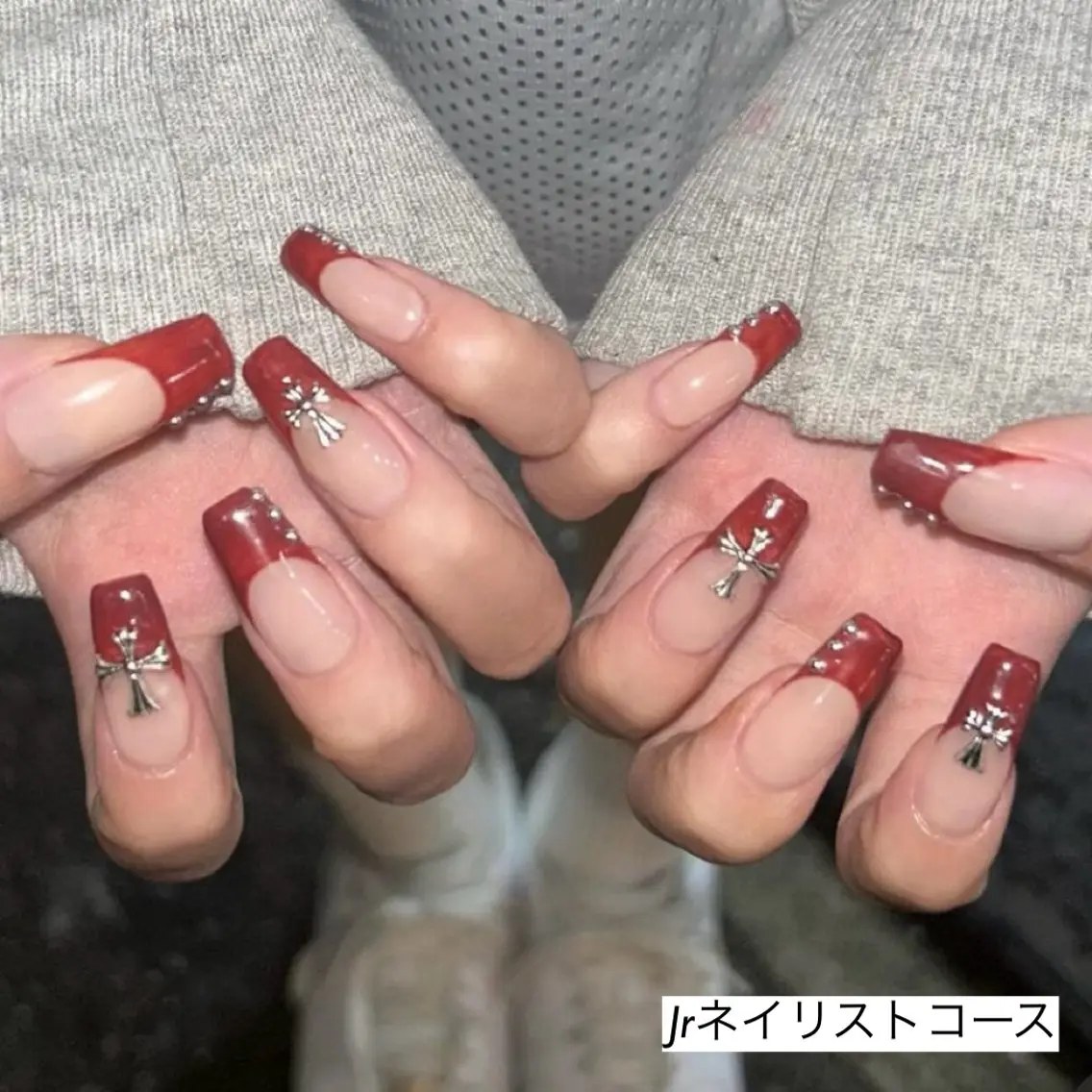 ネイル フレンチネイル スカルプネイル ネイルチップ ハンドネイル nail salon 9NINEのネイルデザイン