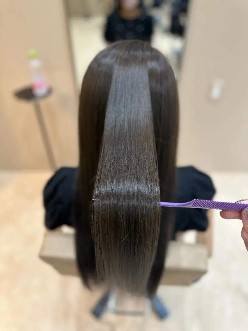 最高峰フルオーダーメイド髪質改善酸性ストレート✨+トリートメントロング料金+¥1000の写真