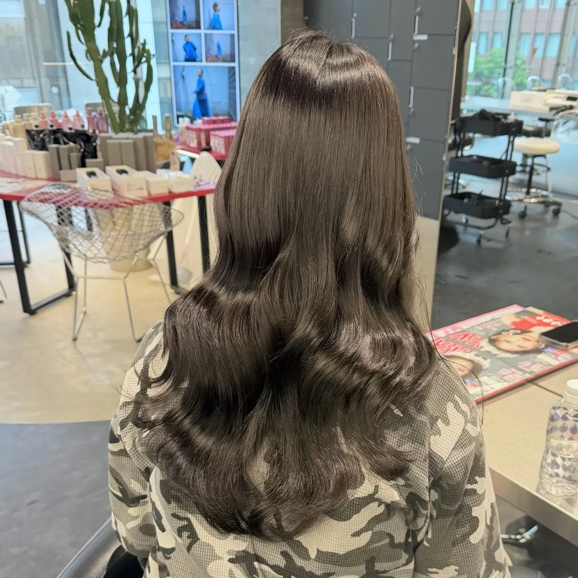 セミロング カラー ブラウンカラー ダークブラウン ヘアカラー トリートメント 透明感カラー🤍/ 韓国ヘア🎀めいのヘアスタイル